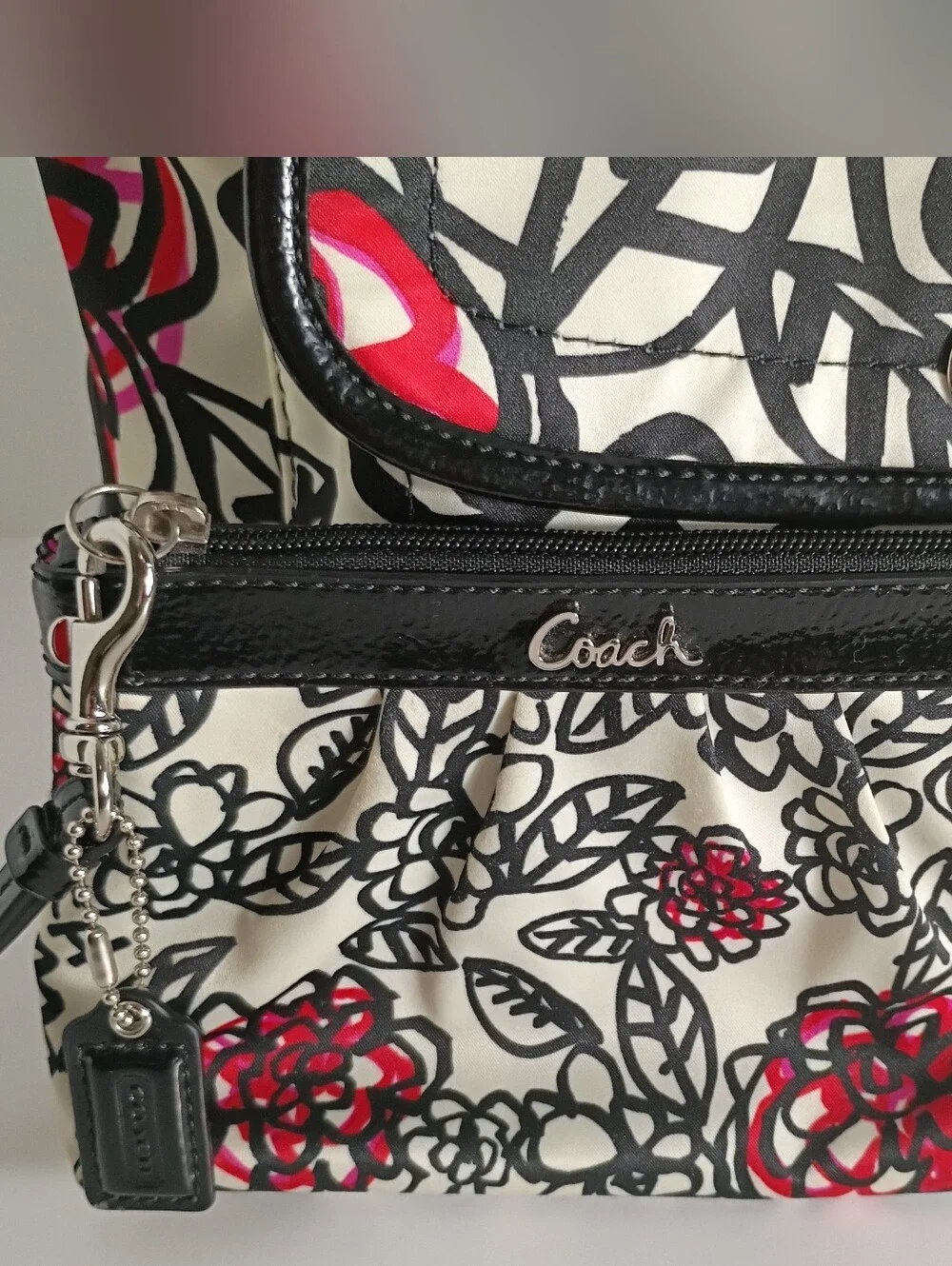 COACH DAISY FLORAL GRAFFITI CROSS BODY PURSE W MATCHING WALLET - Picture 5 of 17